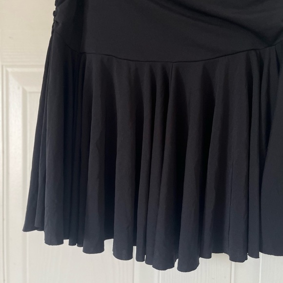 BCBGMAXZARIA Rayon Flowy Mini ruched Skirt Small - Picture 4 of 7